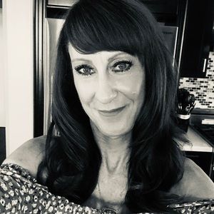 Meet your Posher, Cheri